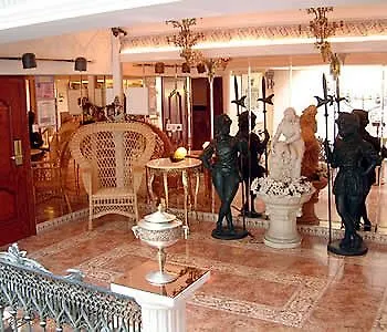 Dato Hotel 2*