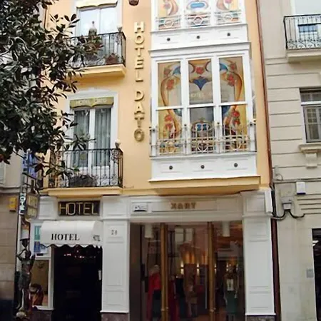 Dato Βιτόρια-Γκαστέις